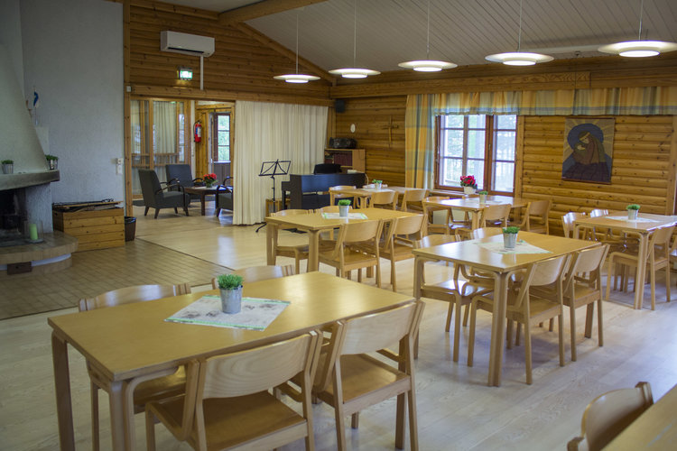 Avaa kuva isommaksi 1d_pääsali_IMG_1954_M.